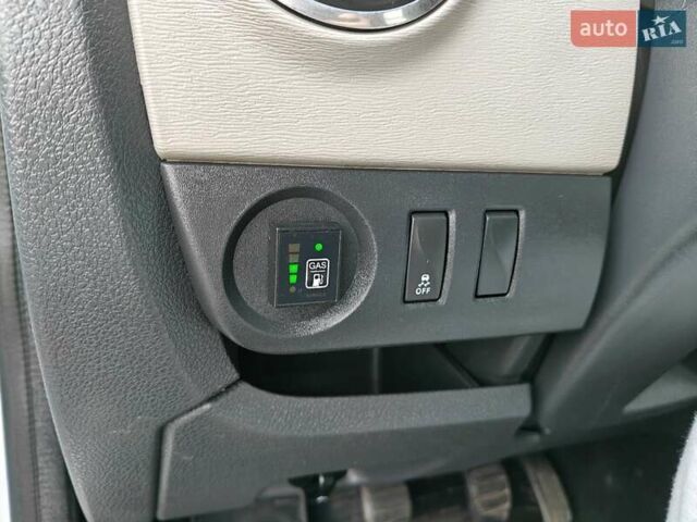 Белый Дачия Лоджи, объемом двигателя 1.6 л и пробегом 170 тыс. км за 7500 $, фото 20 на Automoto.ua