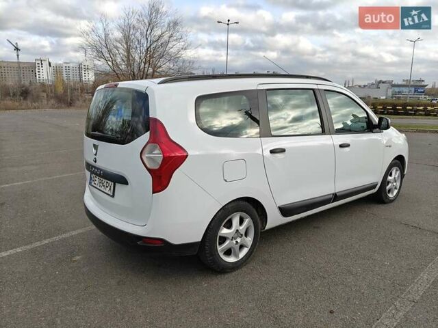 Белый Дачия Лоджи, объемом двигателя 1.6 л и пробегом 170 тыс. км за 7500 $, фото 3 на Automoto.ua