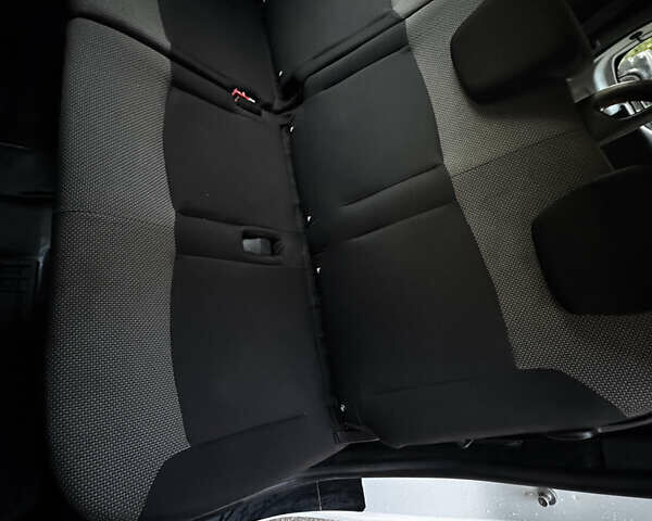 Белый Дачия Лоджи, объемом двигателя 1.6 л и пробегом 170 тыс. км за 7500 $, фото 9 на Automoto.ua