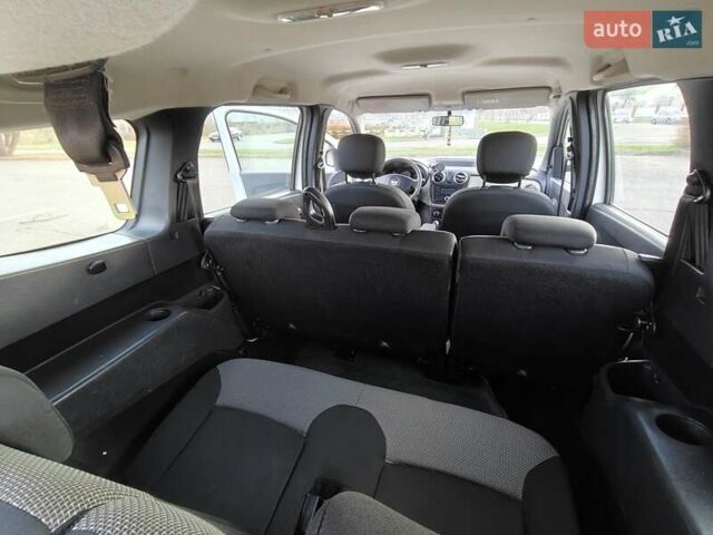 Белый Дачия Лоджи, объемом двигателя 1.6 л и пробегом 170 тыс. км за 7500 $, фото 12 на Automoto.ua