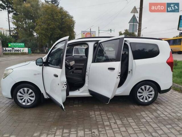 Дачия Лоджи 2016 в Каменце-Подольском на Automoto.ua Белый Дачия Лоджи, объемом двигателя 1.6 л и пробегом 176 тыс. км за 8900 $, фото 24 на Automoto.ua