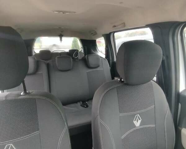 Дачия Лоджи 2016 в Каменце-Подольском на Automoto.ua Белый Дачия Лоджи, объемом двигателя 1.6 л и пробегом 176 тыс. км за 8900 $, фото 11 на Automoto.ua