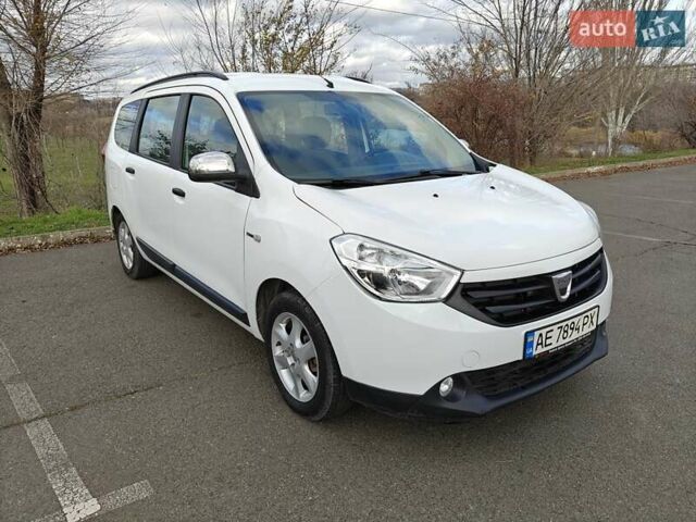 Белый Дачия Лоджи, объемом двигателя 1.6 л и пробегом 170 тыс. км за 7500 $, фото 1 на Automoto.ua