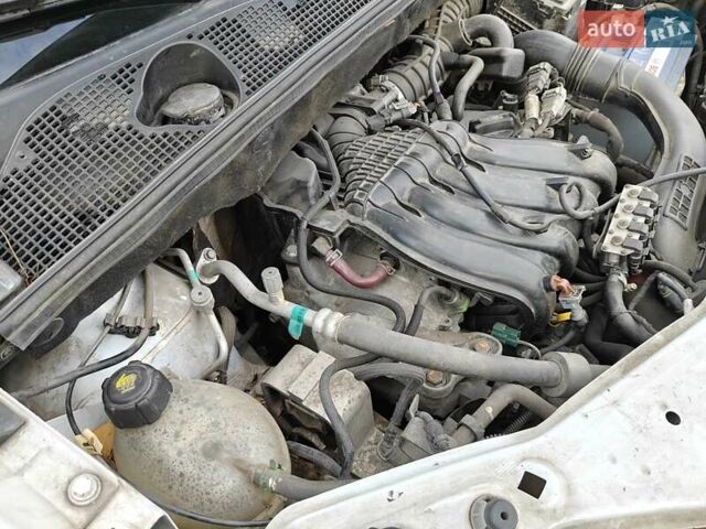 Белый Дачия Лоджи, объемом двигателя 1.6 л и пробегом 170 тыс. км за 7500 $, фото 18 на Automoto.ua