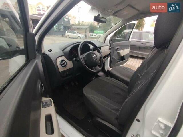 Дачия Лоджи 2016 в Каменце-Подольском на Automoto.ua Белый Дачия Лоджи, объемом двигателя 1.6 л и пробегом 176 тыс. км за 8900 $, фото 22 на Automoto.ua