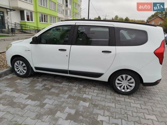 Дачия Лоджи 2016 в Каменце-Подольском на Automoto.ua Белый Дачия Лоджи, объемом двигателя 1.6 л и пробегом 176 тыс. км за 8900 $, фото 4 на Automoto.ua