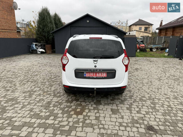 Білий Дачія Лоджі, об'ємом двигуна 1.6 л та пробігом 135 тис. км за 8700 $, фото 5 на Automoto.ua