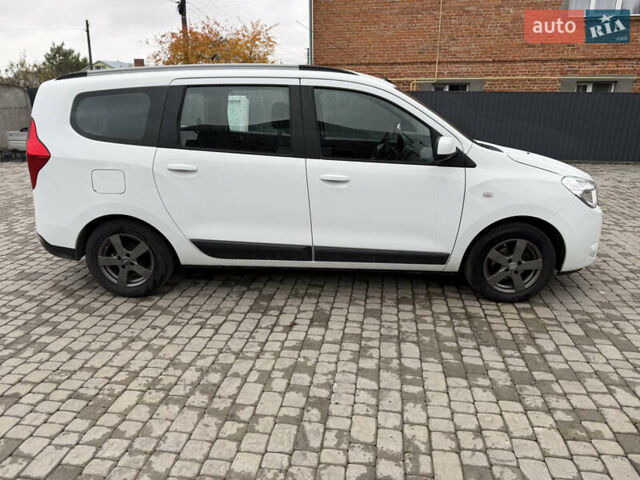 Білий Дачія Лоджі, об'ємом двигуна 1.6 л та пробігом 135 тис. км за 8700 $, фото 3 на Automoto.ua