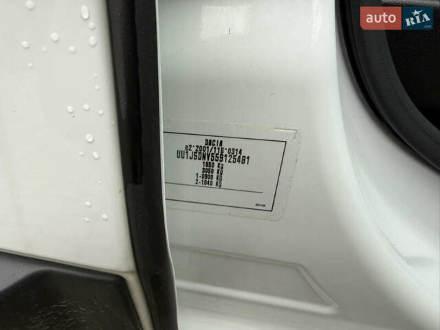 Білий Дачія Лоджі, об'ємом двигуна 1.6 л та пробігом 135 тис. км за 8700 $, фото 18 на Automoto.ua