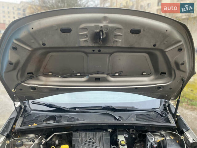 Бежевий Дачія Лоджі, об'ємом двигуна 1.6 л та пробігом 160 тис. км за 6900 $, фото 29 на Automoto.ua