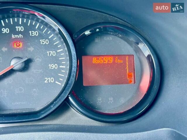 Бежевий Дачія Лоджі, об'ємом двигуна 1.6 л та пробігом 166 тис. км за 7750 $, фото 10 на Automoto.ua