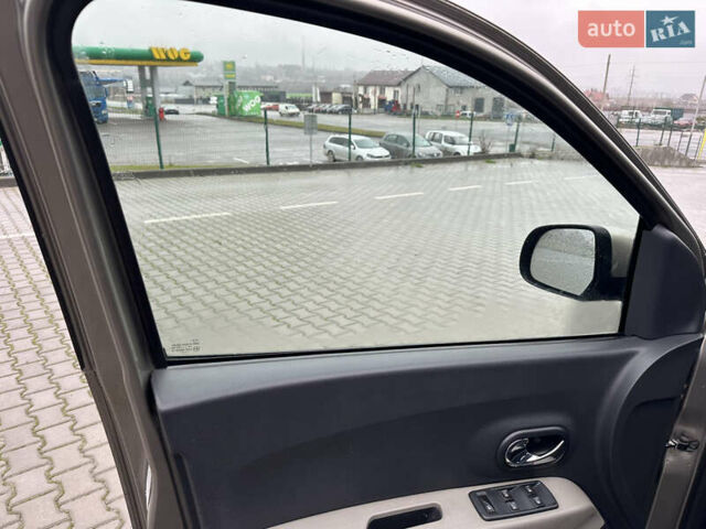 Бежевый Дачия Лоджи, объемом двигателя 1.5 л и пробегом 130 тыс. км за 7700 $, фото 17 на Automoto.ua