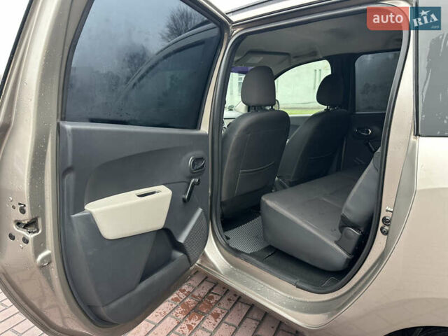 Бежевый Дачия Лоджи, объемом двигателя 1.5 л и пробегом 209 тыс. км за 8500 $, фото 14 на Automoto.ua