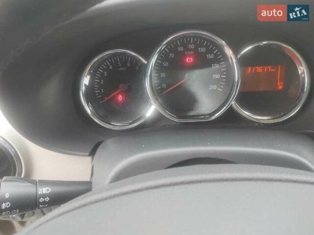 Бежевый Дачия Лоджи, объемом двигателя 1.5 л и пробегом 317 тыс. км за 7400 $, фото 24 на Automoto.ua