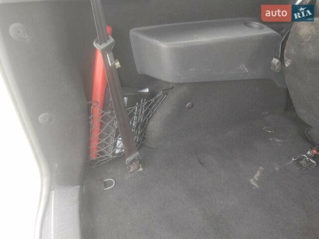 Бежевый Дачия Лоджи, объемом двигателя 1.5 л и пробегом 317 тыс. км за 7400 $, фото 41 на Automoto.ua