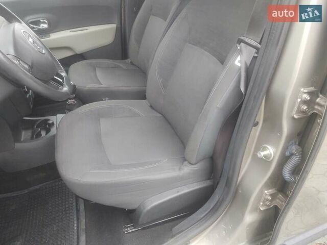 Бежевый Дачия Лоджи, объемом двигателя 1.5 л и пробегом 317 тыс. км за 7400 $, фото 21 на Automoto.ua