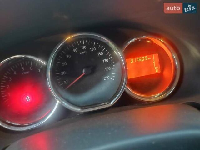 Дачия Лоджи 2013 в Дубно на Automoto.ua Бежевый Дачия Лоджи, объемом двигателя 1.5 л и пробегом 317 тыс. км за 7499 $, фото 16 на Automoto.ua