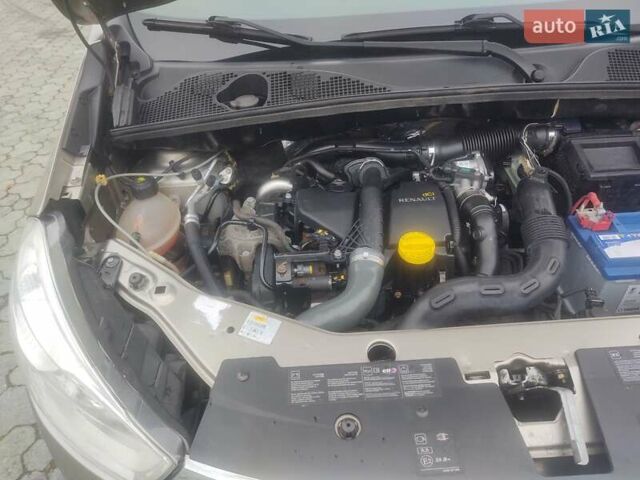 Бежевый Дачия Лоджи, объемом двигателя 1.5 л и пробегом 317 тыс. км за 7400 $, фото 19 на Automoto.ua