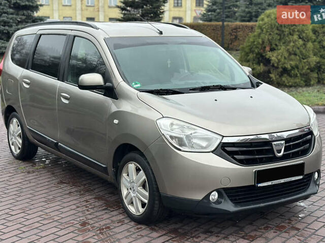 Бежевый Дачия Лоджи, объемом двигателя 1.5 л и пробегом 209 тыс. км за 8500 $, фото 3 на Automoto.ua
