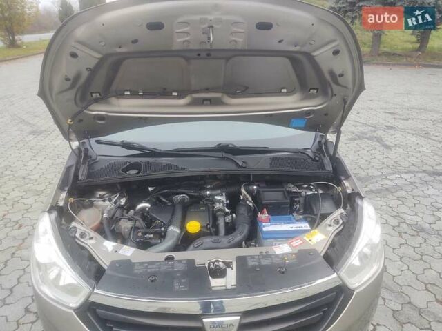 Бежевый Дачия Лоджи, объемом двигателя 1.5 л и пробегом 317 тыс. км за 7400 $, фото 20 на Automoto.ua