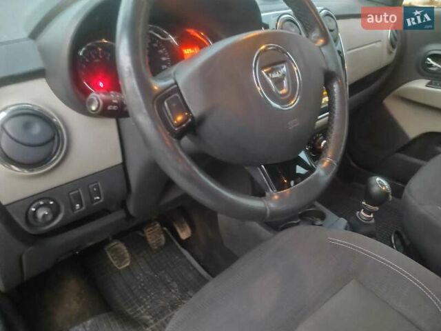 Дачия Лоджи 2013 в Дубно на Automoto.ua Бежевый Дачия Лоджи, объемом двигателя 1.5 л и пробегом 317 тыс. км за 7499 $, фото 17 на Automoto.ua