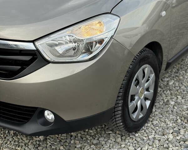 Бежевый Дачия Лоджи, объемом двигателя 1.46 л и пробегом 267 тыс. км за 8700 $, фото 31 на Automoto.ua