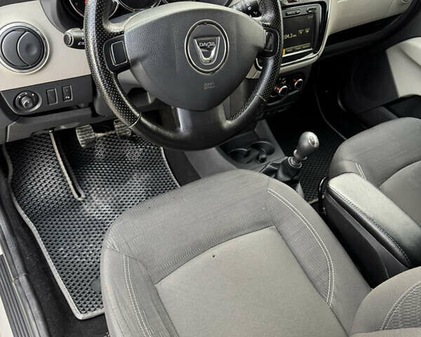 Бежевый Дачия Лоджи, объемом двигателя 1.46 л и пробегом 267 тыс. км за 8700 $, фото 14 на Automoto.ua