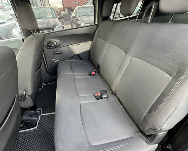 Бежевый Дачия Лоджи, объемом двигателя 1.46 л и пробегом 267 тыс. км за 8700 $, фото 18 на Automoto.ua