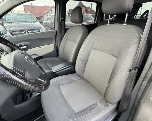 Бежевый Дачия Лоджи, объемом двигателя 1.46 л и пробегом 267 тыс. км за 8700 $, фото 15 на Automoto.ua