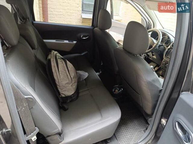 Дачия Лоджи 2012 в Киеве на Automoto.ua Черный Дачия Лоджи, объемом двигателя 1.2 л и пробегом 151 тыс. км за 7100 $, фото 4 на Automoto.ua