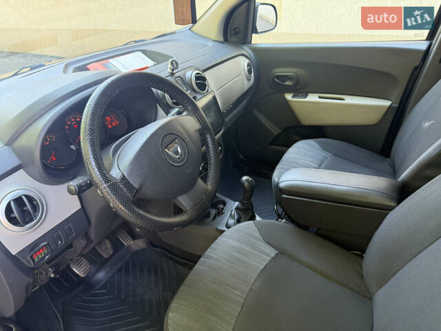 Черный Дачия Лоджи, объемом двигателя 1.5 л и пробегом 286 тыс. км за 7000 $, фото 4 на Automoto.ua