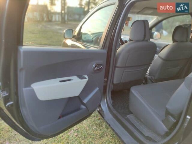 Чорний Дачія Лоджі, об'ємом двигуна 1.5 л та пробігом 251 тис. км за 8500 $, фото 10 на Automoto.ua