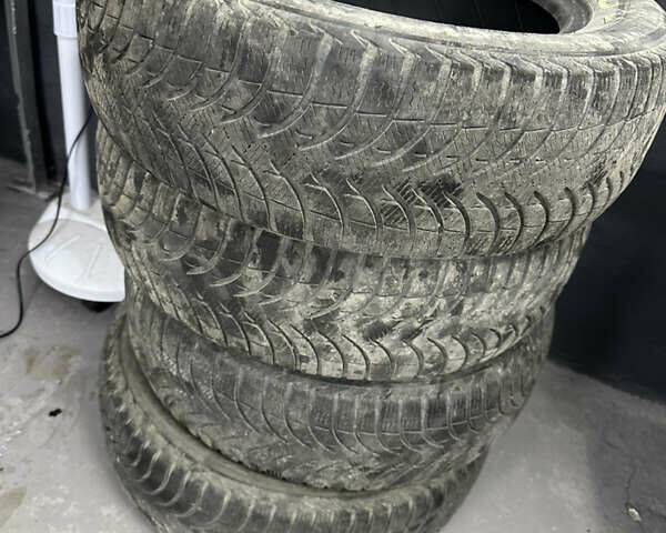 Чорний Дачія Лоджі, об'ємом двигуна 1.2 л та пробігом 174 тис. км за 5499 $, фото 34 на Automoto.ua