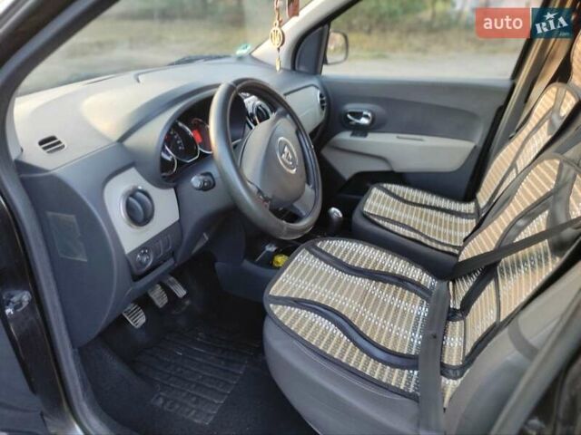 Чорний Дачія Лоджі, об'ємом двигуна 1.5 л та пробігом 251 тис. км за 8500 $, фото 8 на Automoto.ua