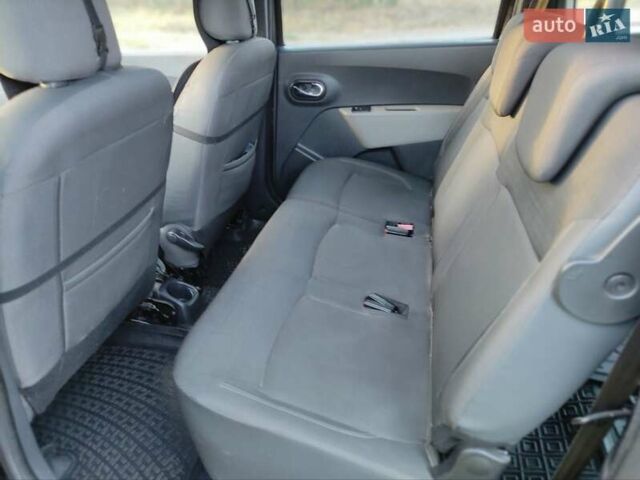 Чорний Дачія Лоджі, об'ємом двигуна 1.5 л та пробігом 251 тис. км за 8500 $, фото 11 на Automoto.ua