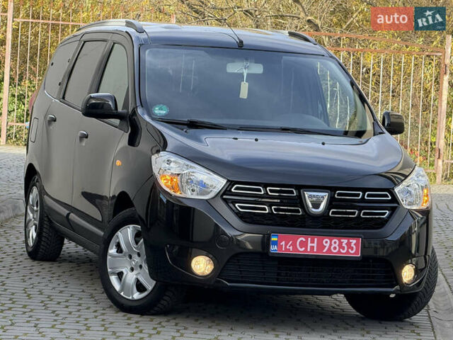 Дачія Лоджі 2018 у Дрогобичі на Automoto.ua Чорний Дачія Лоджі, об'ємом двигуна 1.6 л та пробігом 98 тис. км за 9750 $, фото 1 на Automoto.ua