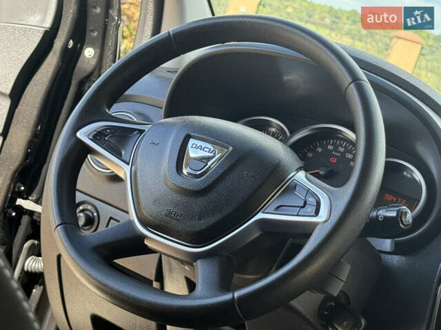 Чорний Дачія Лоджі, об'ємом двигуна 1.6 л та пробігом 98 тис. км за 9750 $, фото 59 на Automoto.ua