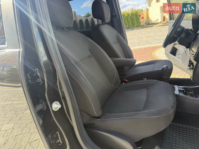 Чорний Дачія Лоджі, об'ємом двигуна 1.6 л та пробігом 98 тис. км за 9750 $, фото 54 на Automoto.ua