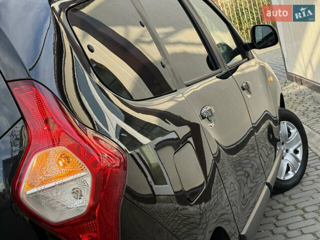 Дачія Лоджі 2018 у Дрогобичі на Automoto.ua Чорний Дачія Лоджі, об'ємом двигуна 1.6 л та пробігом 98 тис. км за 9750 $, фото 48 на Automoto.ua