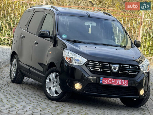 Дачія Лоджі 2018 у Дрогобичі на Automoto.ua Чорний Дачія Лоджі, об'ємом двигуна 1.6 л та пробігом 98 тис. км за 9750 $, фото 4 на Automoto.ua