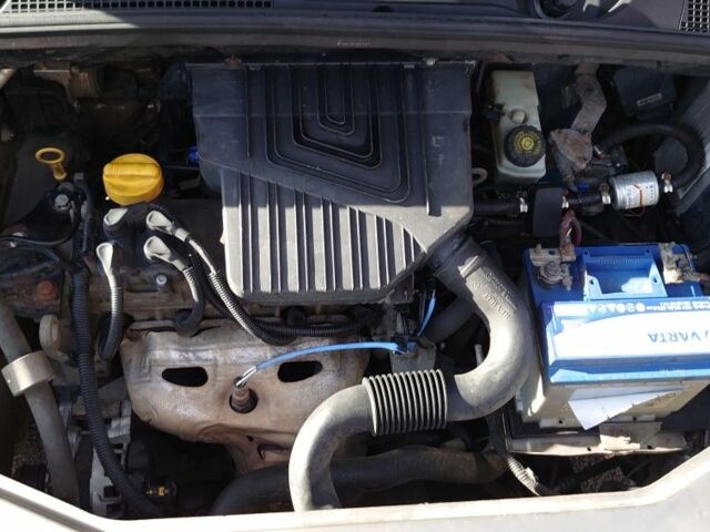 Дачия Лоджи 2012 в Черновцах на Automoto.ua Коричневый Дачия Лоджи, объемом двигателя 1.6 л и пробегом 249 тыс. км за 7563 $, фото 21 на Automoto.ua