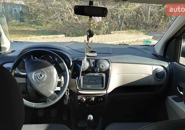 Дачия Лоджи 2012 в Черновцах на Automoto.ua Коричневый Дачия Лоджи, объемом двигателя 1.6 л и пробегом 249 тыс. км за 7563 $, фото 18 на Automoto.ua
