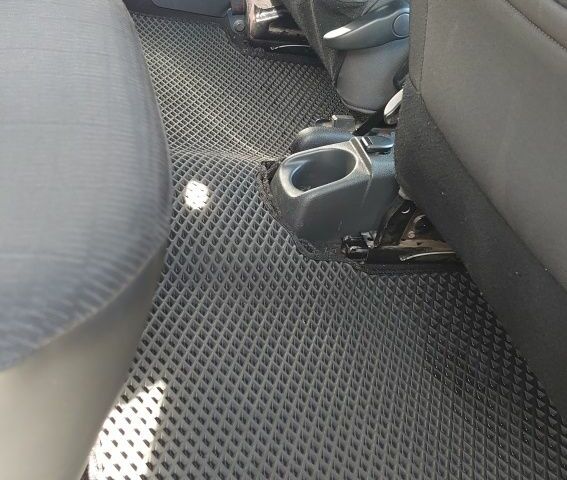 Дачия Лоджи 2012 в Черновцах на Automoto.ua Коричневый Дачия Лоджи, объемом двигателя 1.6 л и пробегом 249 тыс. км за 7563 $, фото 11 на Automoto.ua