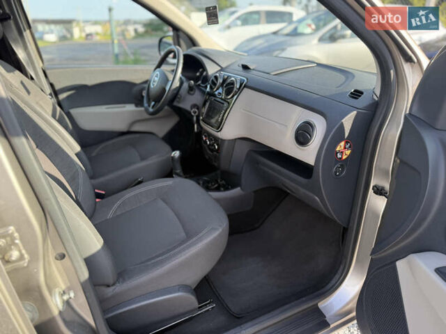 Коричневый Дачия Лоджи, объемом двигателя 1.6 л и пробегом 220 тыс. км за 8550 $, фото 26 на Automoto.ua