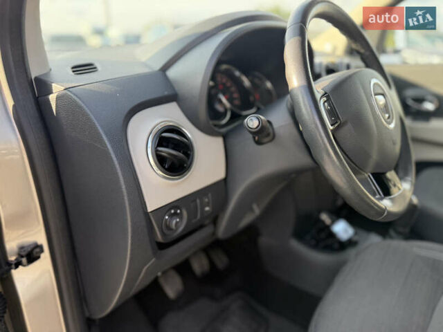 Коричневый Дачия Лоджи, объемом двигателя 1.6 л и пробегом 220 тыс. км за 8550 $, фото 13 на Automoto.ua