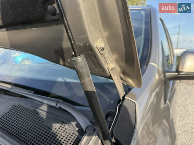 Коричневый Дачия Лоджи, объемом двигателя 1.6 л и пробегом 220 тыс. км за 8550 $, фото 41 на Automoto.ua