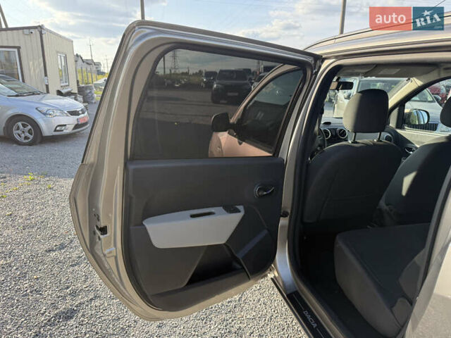 Коричневый Дачия Лоджи, объемом двигателя 1.6 л и пробегом 220 тыс. км за 8550 $, фото 17 на Automoto.ua