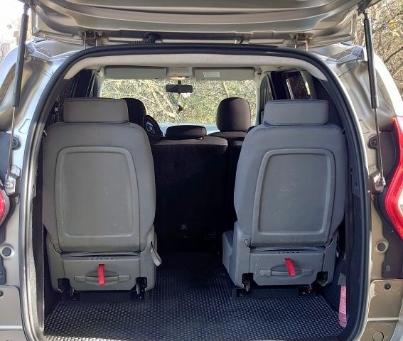 Дачия Лоджи 2012 в Черновцах на Automoto.ua Коричневый Дачия Лоджи, объемом двигателя 1.6 л и пробегом 249 тыс. км за 7563 $, фото 8 на Automoto.ua