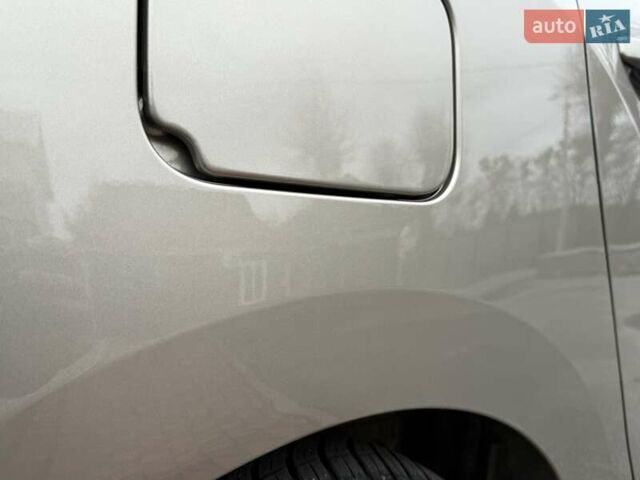 Коричневый Дачия Лоджи, объемом двигателя 1.6 л и пробегом 122 тыс. км за 8900 $, фото 41 на Automoto.ua