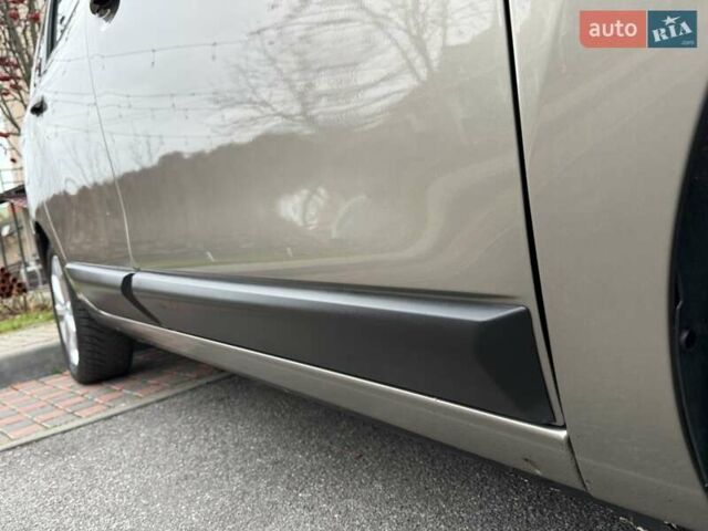 Коричневый Дачия Лоджи, объемом двигателя 1.6 л и пробегом 122 тыс. км за 8900 $, фото 43 на Automoto.ua